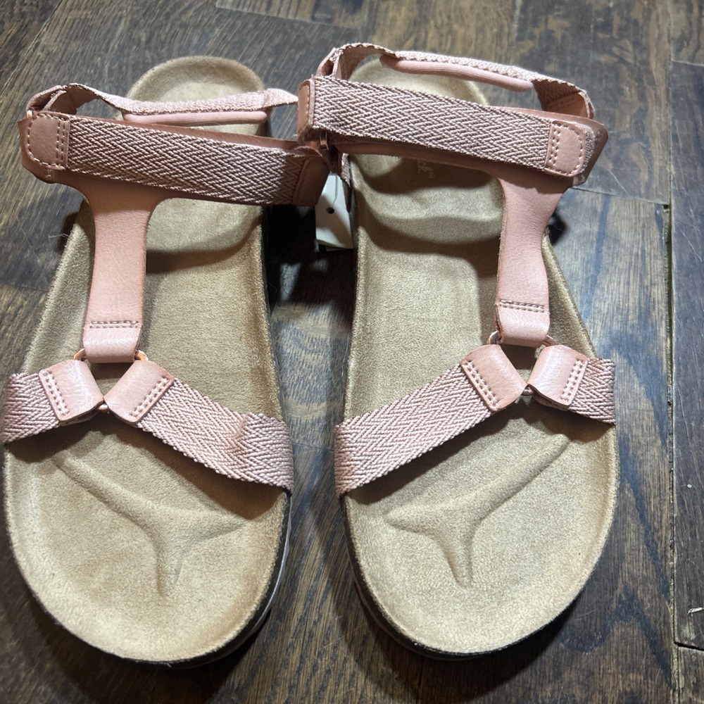 CAT & JACK SANDALS-SIZE 6-NWT